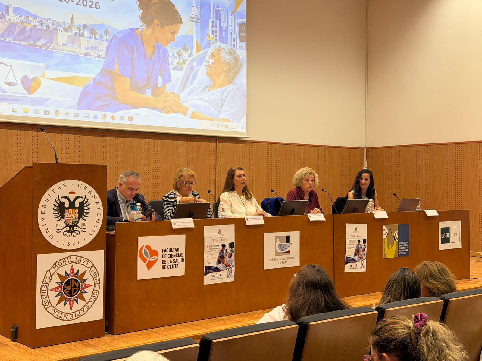 Imagen de la noticia: El Colegio de Enfermería y la Facultad de Ceuta celebran las primeras jornadas de deontología